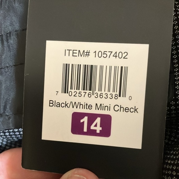 Mario Serrano comfort stretch tummy control slim fit size 14 X 30” inseam NWT - Picture 9 of 9